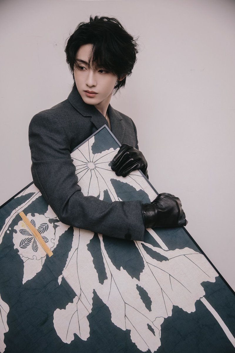 NCTsmtown's tweet image. 🐥💪☺️💐

#WINWIN #董思成 #윈윈
#2024横店影视节 #文荣奖 
#WenrongAwardsCeremony 
#NCT #WayV #威神V