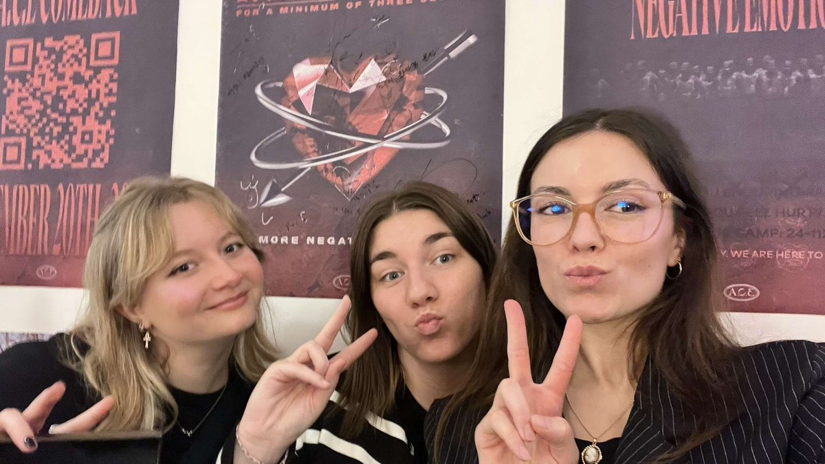 athosa_'s tweet photo. #ChoiceinPARIS https://t.co/elqqmwksWr