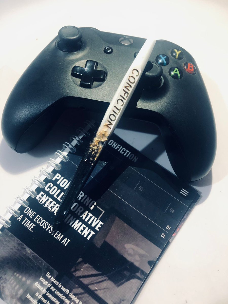 Hazel0045's tweet photo. My new submission for #Confiction,
I made this "Resin Pen with vinyl sticker on it" just as a big supporter of that project 🌟
I hope you'll will like my stuff.

#bullishonConficiton #confiction #xpsr2024

@nadirrr @zenara_eth @_ritik7 @ZuessFlexx @AlbusVerse @horov_7 https://t.co/UEQuyNlQr7