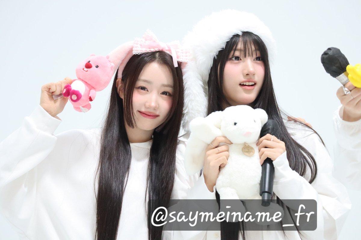 Mei SMN France (@saymeiname_fr) on Twitter photo < ๐ธ > | Fansign | 241027
Voici mes photos durant le fansign de SayMyName aujourd'hui
Mei en compagnie de Hitomi et Junhwi
#SAYMYNAME #MEI #๋ฉ์ด #์ธ์ด๋ง์ด๋ค์ <a href="/sa2m2nam3/">SAY MY NAME</a> #SAYMYNAMEๅฅฝใใชไบบใจ็นใใใใ
#HITOMI #ํํ ๋ฏธ #ๆฌ็ฐไป็พ < ๐ธ > | Fansign | 241027
Voici mes photos durant le fansign de SayMyName aujourd'hui
Mei en compagnie de Hitomi et Junhwi
#SAYMYNAME #MEI #๋ฉ์ด #์ธ์ด๋ง์ด๋ค์ <a href="/sa2m2nam3/">SAY MY NAME</a> #SAYMYNAMEๅฅฝใใชไบบใจ็นใใใใ
#HITOMI #ํํ ๋ฏธ #ๆฌ็ฐไป็พ