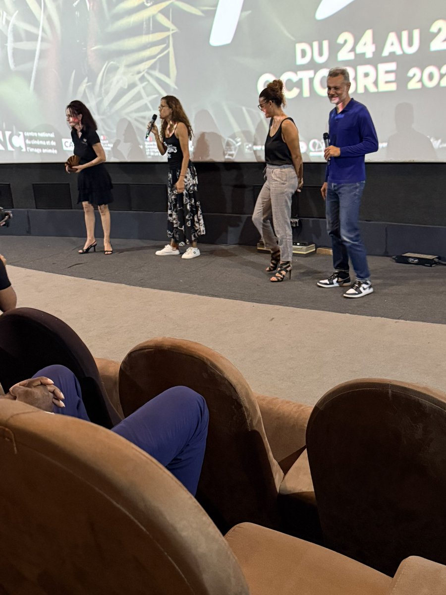 MLPhineraHorth's tweet photo. Hier soir, j’ai assisté au début du film de Maxime Jean-Baptiste à l’Eldorado, film réalisé en hommage à son cousin Lucas Diomar tué lors d’une soirée. D’une histoire réelle il en a fait un film qui sera dans les salles en #2025.

Plaisir d’avoir retrouvé Nicole et les jeunes de Mont-Lucas. 

D’ailleurs, mon histoire avec les habitants de Mont-Lucas a commencé avec cette triste nouvelle. Bravo à la famille Diomar 👏