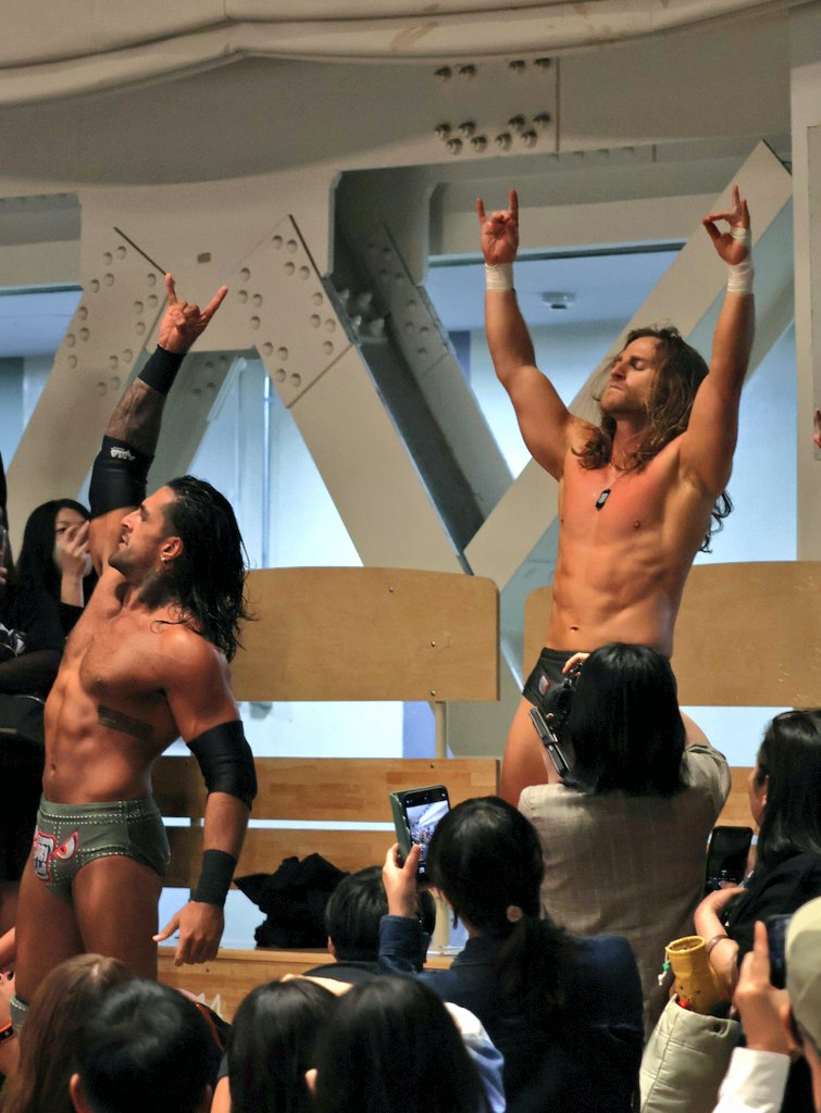 mayayanYS's tweet photo. 10.27.2024後楽園ホール
クラーク・コナーズ選手
ドリラ・モロニー選手
#njpw #njsjtl #クラーク・コナーズ
#clarkconners #ドリラモロニー
#drillamoloney #BCWARDOGS https://t.co/NfwN1equeY