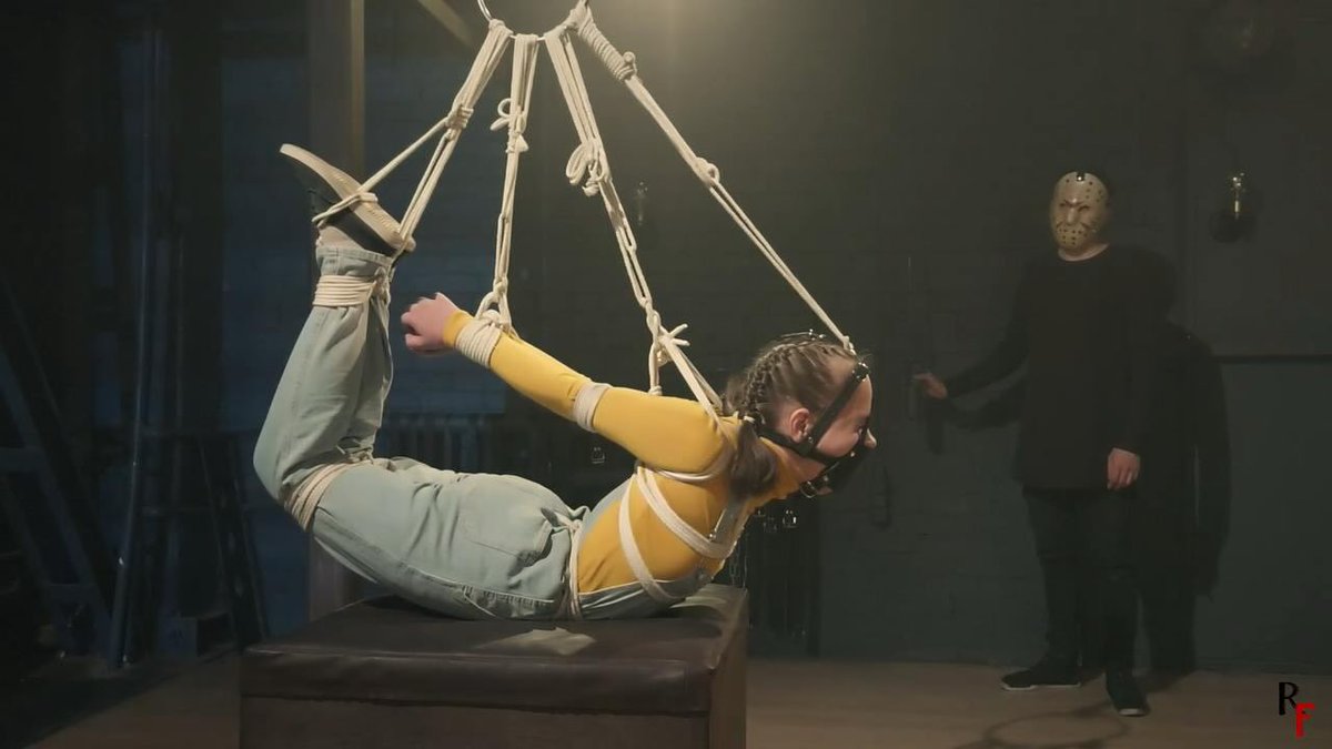 New clip with Arina is coming tonight🔥 
#rfstudio #ropes #bondage #ballgagged #overalls #hogtied