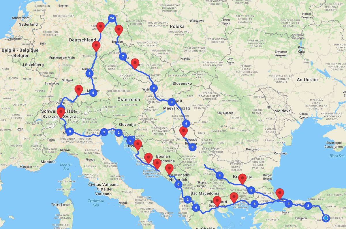 ckeylan's tweet photo. Bence de 1.000 km ihtiyacı yok, şu anda doğru planlama gerekiyor. Muhtemelen şehirlerarası 500 km gitse ve pillerin şarj eğrileri aşağı çılgın bir eğridir daha stabil ve hızlı hale gelse oldukça yeterli olur. Aşağıda daha yeni yaptığım 7 500 km lik güzergah ve ortalama üzeri bir hızda oluşan tüketim yer alıyor. Bir çok yerde de ücretsiz şarj ettik.