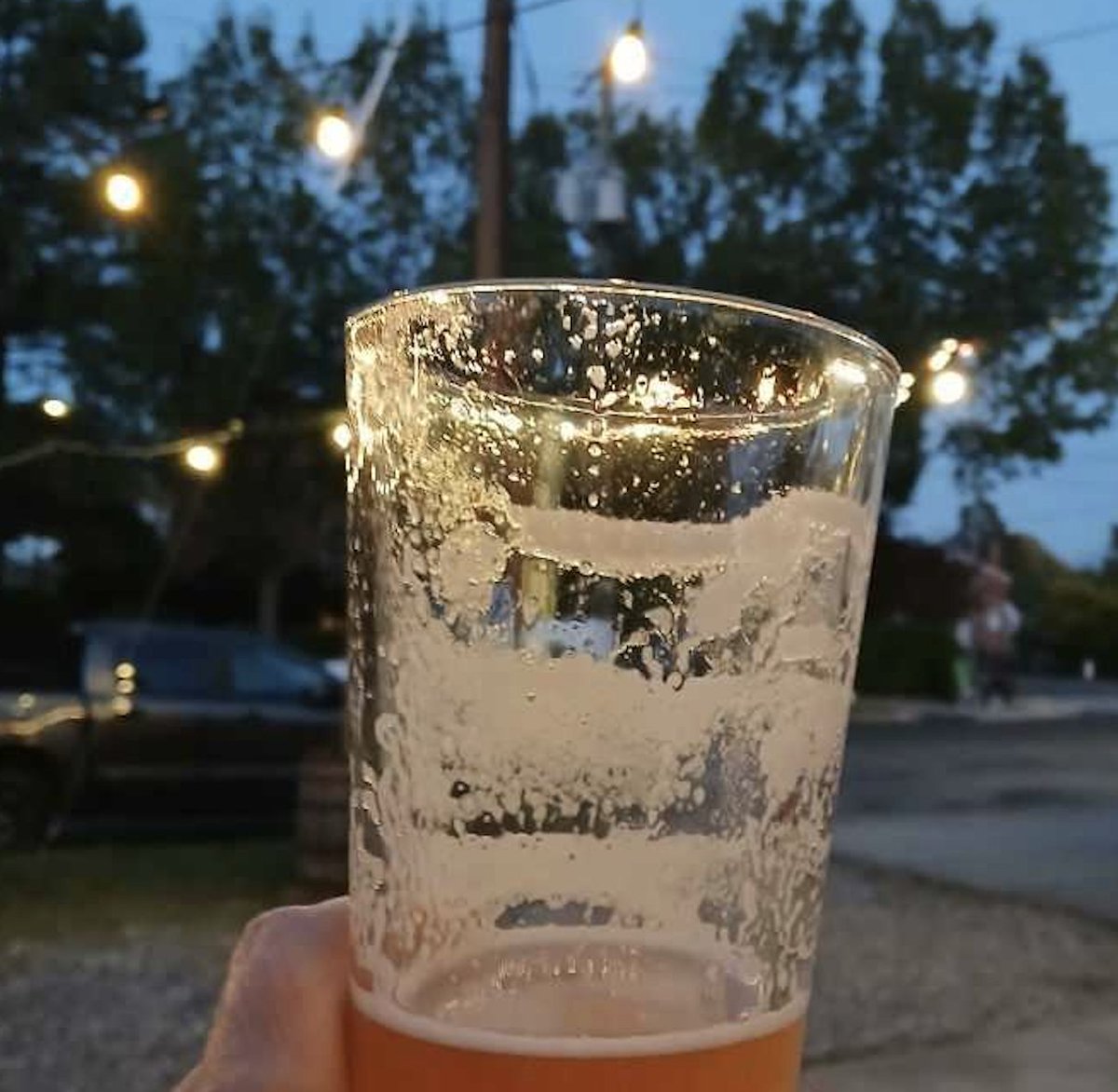 lovely time at <a href="/HellbenderBeer/">Hellbender BrewingCo</a> last night. The Berliner weisse "Ich bin" is not only cleverly named but also amazing.

LT <a href="/theguvna505/">LT Goodluck</a> great chatting with you. Thanks for great beer!