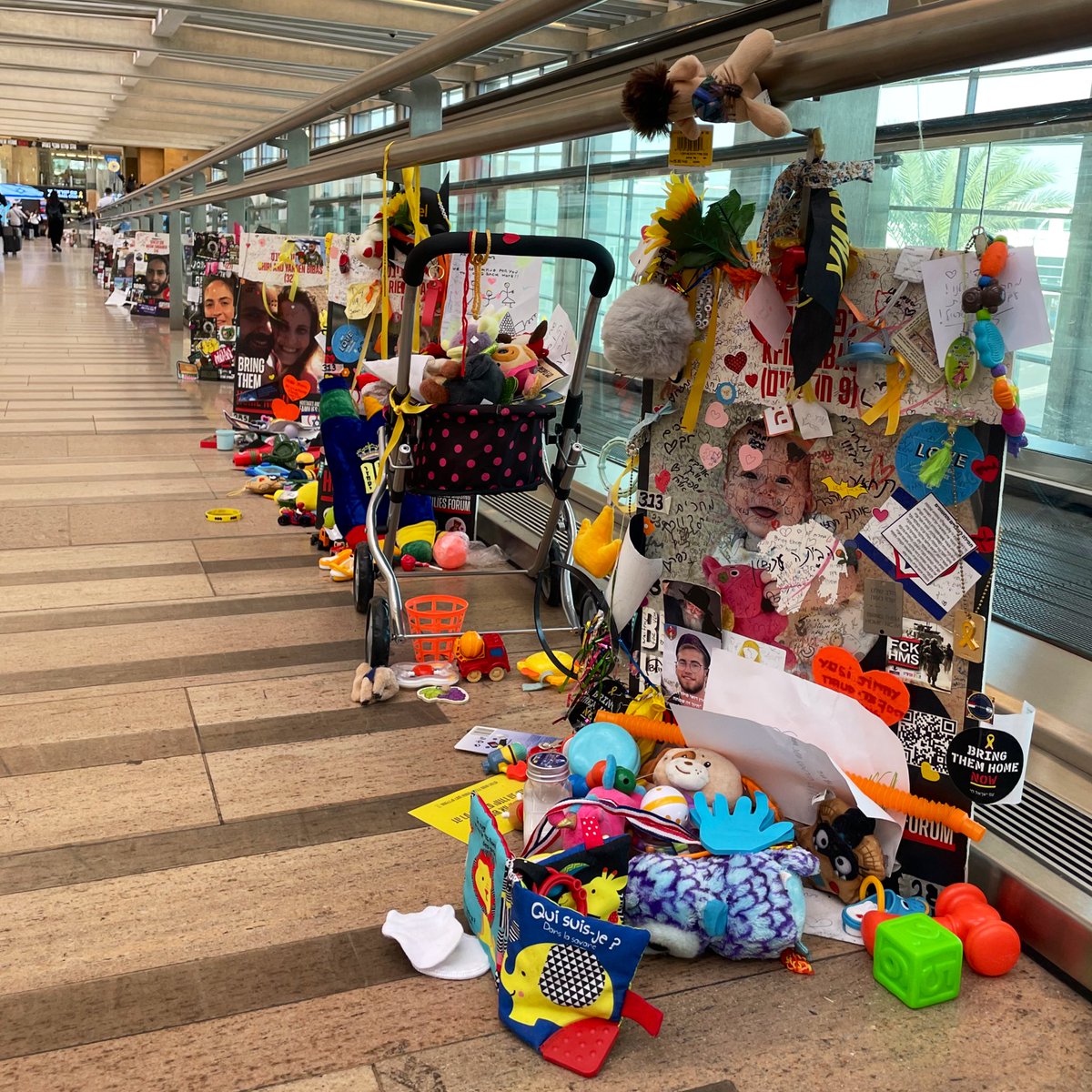 For the love of God, bring them home now. 🎗️

@ Ben Gurion Airport (Tel Aviv, Israel)