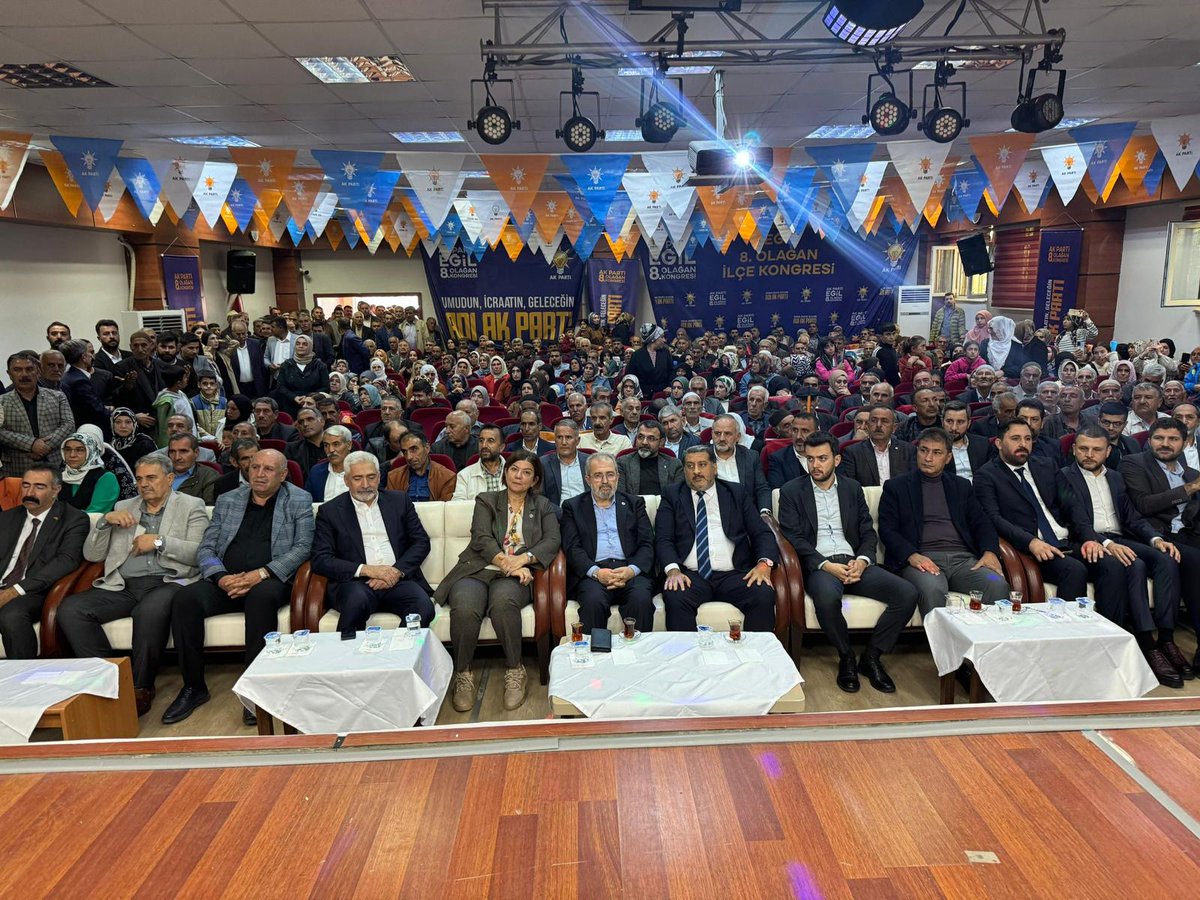 İlçe Başkanımız sn. Abdulselam Toprak, Eğil ilçesi 8. Olağan Kongresine katılım sağladı. Eğil İlçe Başkanı seçilen sn. Mehmet Reşit Umay görevinde başarılar dileriz.
<a href="/erkankandemir/">Erkan Kandemir</a> <a href="/yukselmuslum27/">Müslüm Yüksel</a> <a href="/RasitOcak/">Raşit Ocak</a> <a href="/agral_abdullah/">Abdullah Ağralı</a> <a href="/Akparti/">AK Parti</a>