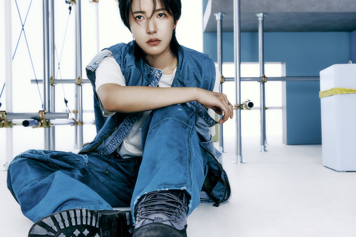 NCTsmtown_DREAM's tweet image. NCT DREAM ‘DREAMSCAPE’ Teaser Image - Constructive #RENJUN

NCT DREAM 【DREAMSCAPE】 
➫ 2024.11.11 6PM (KST)

🔗Access to the New World
nctdream-dreamscape.com 

💿 Pre-order&amp;amp;save&amp;amp;add
NCTDREAM.lnk.to/DREAMSCAPE 

#NCTDREAM #DREAMSCAPE 
#NCTDREAM_DREAMSCAPE