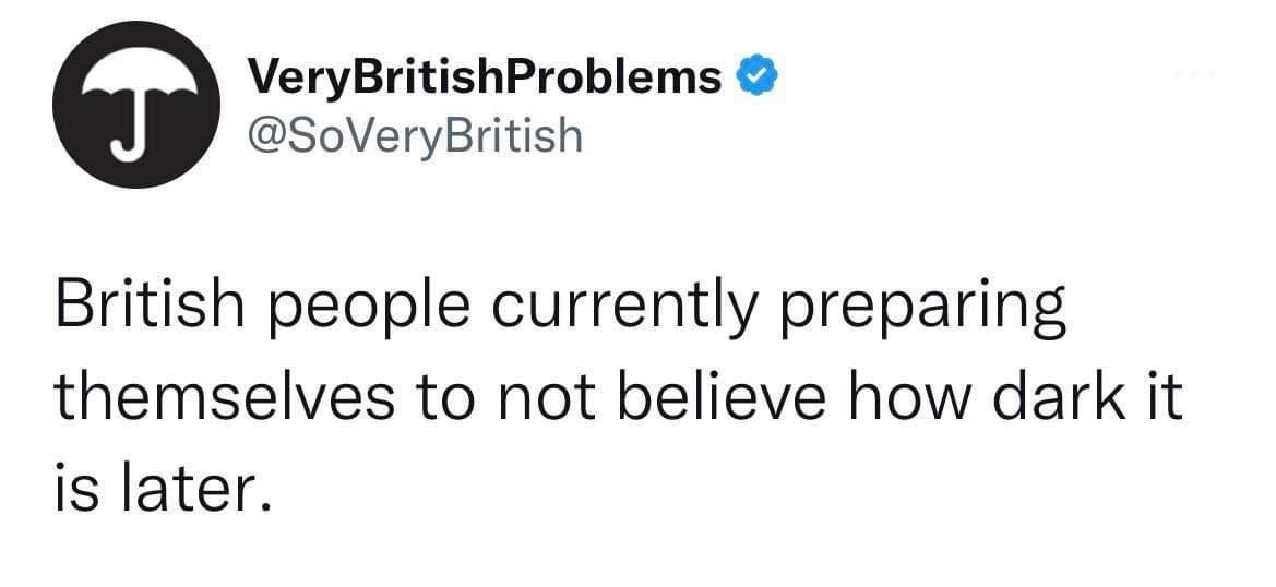 SolihullUpdates's tweet photo. True? 🌌😆 #ClocksWentBack #Solihull https://t.co/dXplZYcIQH