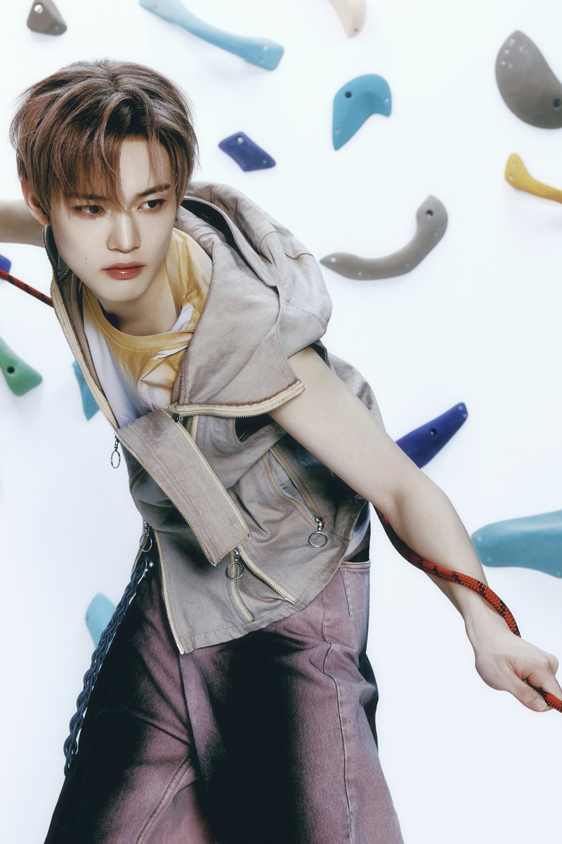 NCT DREAM ‘DREAMSCAPE’ Teaser Image - Constructive #CHENLE

NCT DREAM 【DREAMSCAPE】 
➫ 2024.11.11 6PM (KST)

🔗Access to the New World
nctdream-dreamscape.com 

💿 Pre-order&amp;save&amp;add
NCTDREAM.lnk.to/DREAMSCAPE 

#NCTDREAM #DREAMSCAPE
#NCTDREAM_DREAMSCAPE