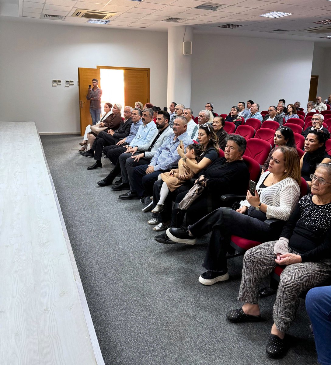 akincemal's tweet photo. 📍Çukurova 

Hacı Bektaşi Veli Anadolu Kültür Vakfı’nın Düzenlediği “Teller ve Nefesler” Adlı Programa Katıldık. Ozanlarımız, Müzikleriyle ve Sözleriyle Toplumsal Birliğe Katkıda Bulunuyor.

Bu Tür Etkinlikler, Kültürel Zenginliğimizi Artırırken, Hoşgörü ve Diyalog Ortamını da Güçlendiriyor. Unutmayalım ki, Ortak Değerler Üzerinde Yükselen Bir Toplum, Geleceğe Daha Sağlam Adımlarla Yürür.

@omerrcelik @erkankandemir @KaramikSunay @abdullahdogru01 @farukaytek @ozangulacti