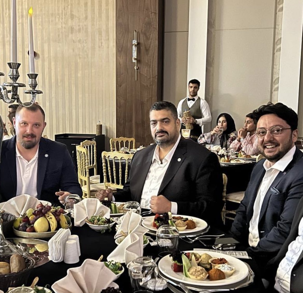 batuhanfilizz's tweet photo. Nice mutlu yılların olsun kıymetli meclis üyem @alperkan_av 🇹🇷

Omuz omuza nice yıllara…

@ALPERARIKAN10 
@alperkan_av https://t.co/OiTJstewyw