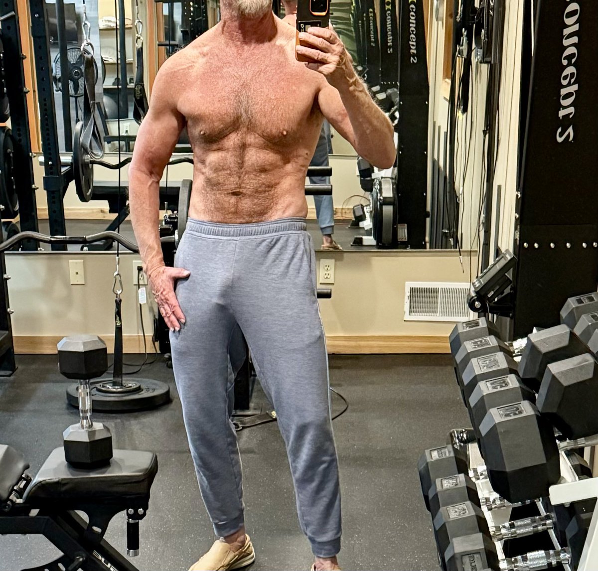 .
Would you be embarrassed to be seen with your dad when he dresses like this in public?