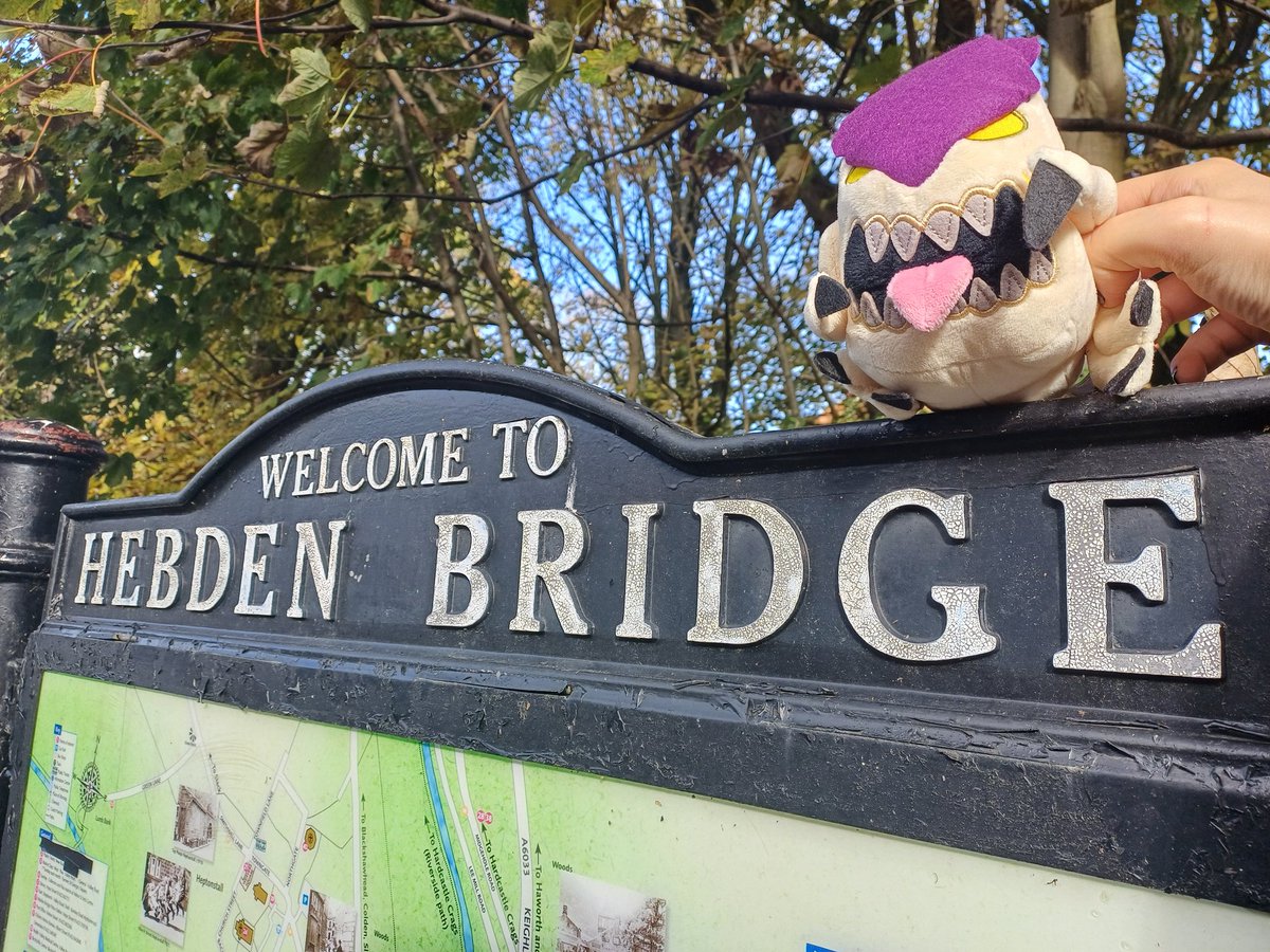 For my birthday we went to the lesbian capital of the UK, where Ripper made some friends