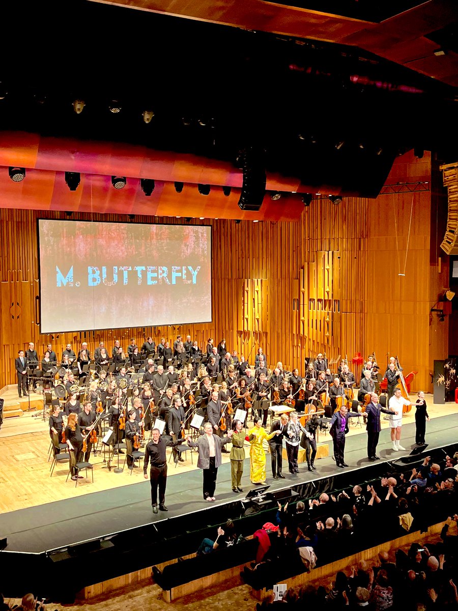 Huang Ruo tweet media