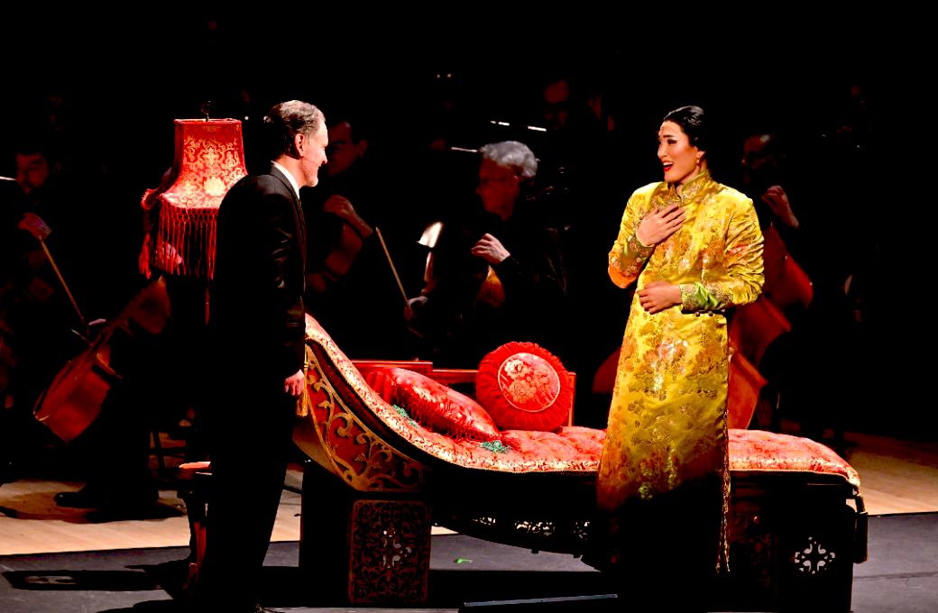 Huang Ruo tweet media