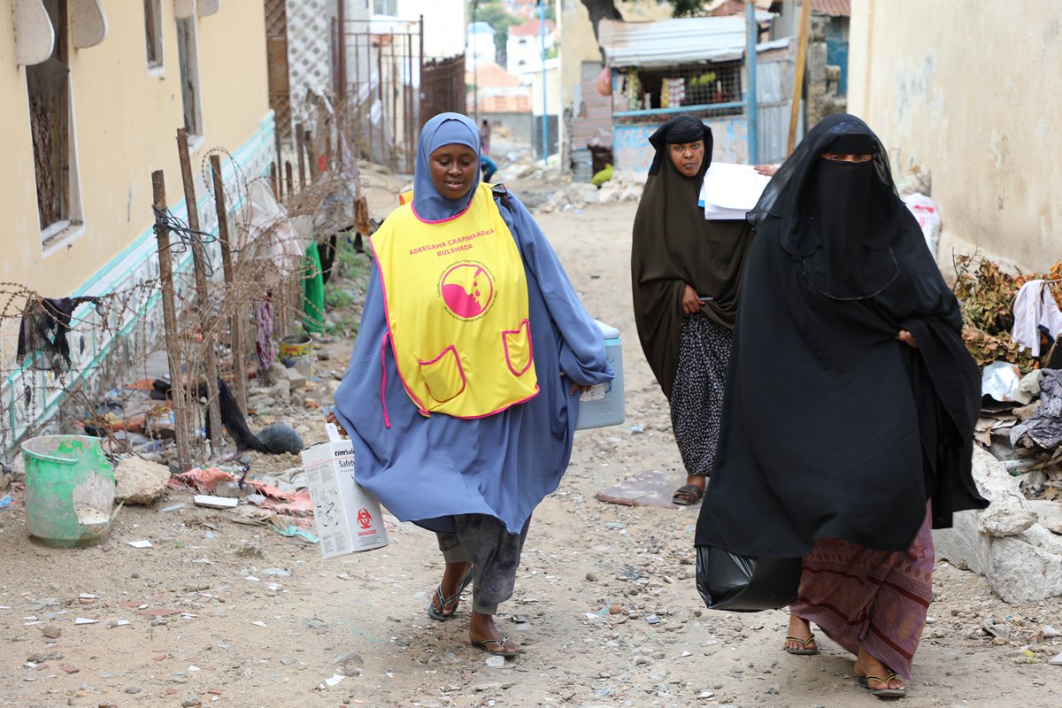 Hani’s blend of skill and courage has made her a pivotal figure in the ongoing fight against the disease. Read bit.ly/4e4HPlG Voices from the field: Hani Jilaow Mohamed, #polio vaccinator in Mogadishu