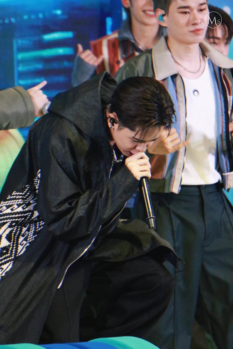 241027 | Muon at World Investor Week 2024

มิวอ้อนฮอตซะจนต้อง MAYDAY MAYDAY 🙂‍↔️❤️‍🔥

#WIW2024xATLAS 
#WIW2024
#BuildingConfidenceInYourInvestment
#SECThailand #กลต

#MuonATLAS #MUONSAN 
<a href="/Muonsantweet/">SayitrightMuon</a> #ATLAS_th #ATLASth