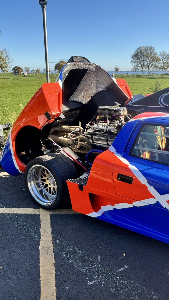GBrown84's tweet image. You never know what your going to find at your local car meet! @McLarenAuto @McLarenF1 look at these beauties!!! #FansLikeNoOther