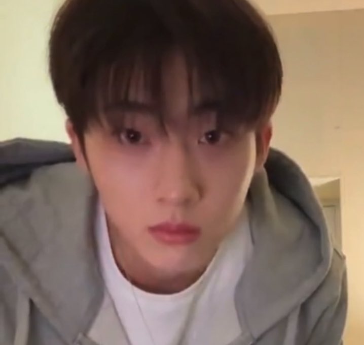 2choizz's tweet image. 🐹🤏🏻