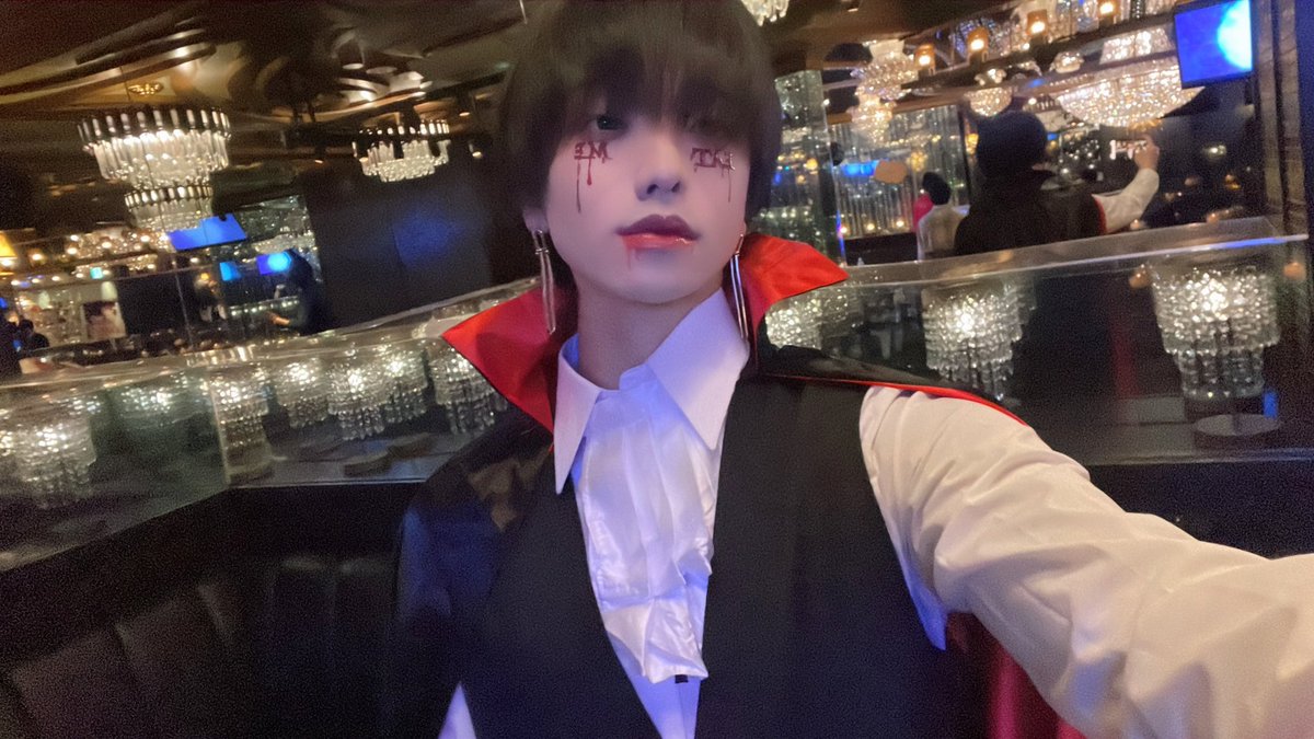 eka_oekaki's tweet photo. ラストハロウィン🎃

楽しもー🙆‍♂️✨

#ハロウィン https://t.co/7oOqQ7mtKB