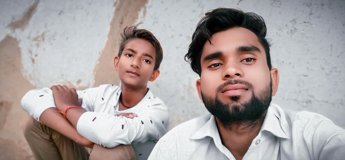 Mr_Saroj13's tweet photo. ☘️💟 दिया खामोश है
लेकिन किसी का दिल तो जलता है,
चले आओ जहाँ तक रोशनी
मालूम होती है। 🌱🌿☘️
#GoodEveningX
#NewPostpic 💚 https://t.co/jw6awQdfS9
