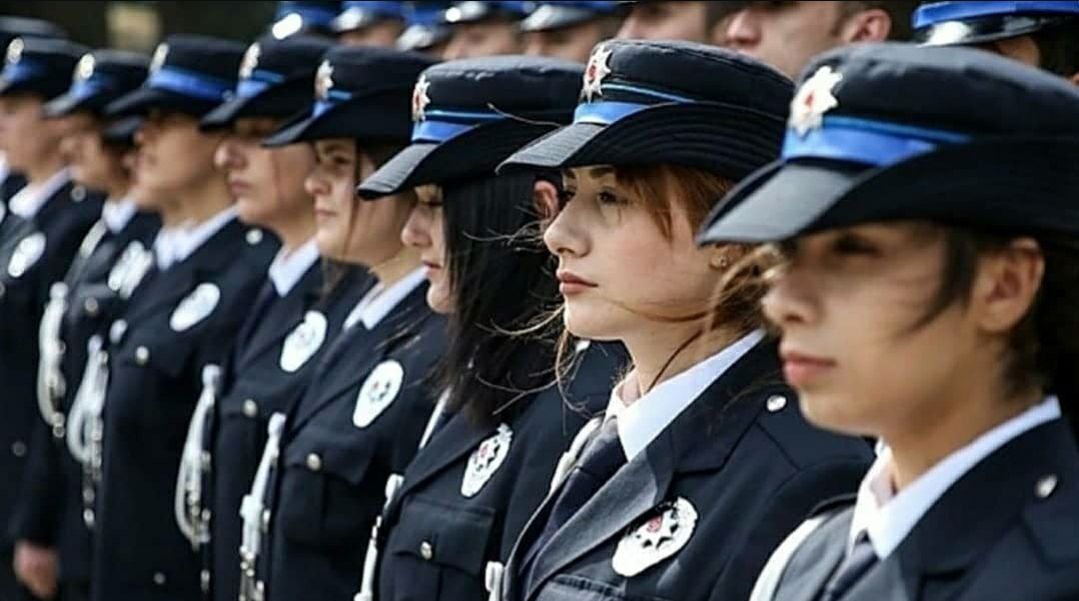 Sevgi Kacar (@sevgikacar16) on Twitter photo Hayallerimiz üniformamıza kavuşmak 👮🏻♀️👮🏻♀️
#pomemilanistiyor
<a href="/ylmz_colak/">Yılmaz Çolak</a>
<a href="/EmniyetGM/">Türk Polis Teşkilatı</a>
<a href="/paedutr/">Polis Akademisi</a>
<a href="/AliYerlikaya/">Ali Yerlikaya</a> Hayallerimiz üniformamıza kavuşmak 👮🏻♀️👮🏻♀️
#pomemilanistiyor
<a href="/ylmz_colak/">Yılmaz Çolak</a>
<a href="/EmniyetGM/">Türk Polis Teşkilatı</a>
<a href="/paedutr/">Polis Akademisi</a>
<a href="/AliYerlikaya/">Ali Yerlikaya</a>