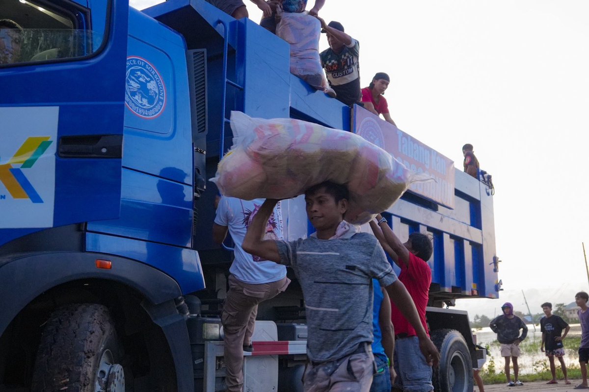 Chiz Escudero tweet media