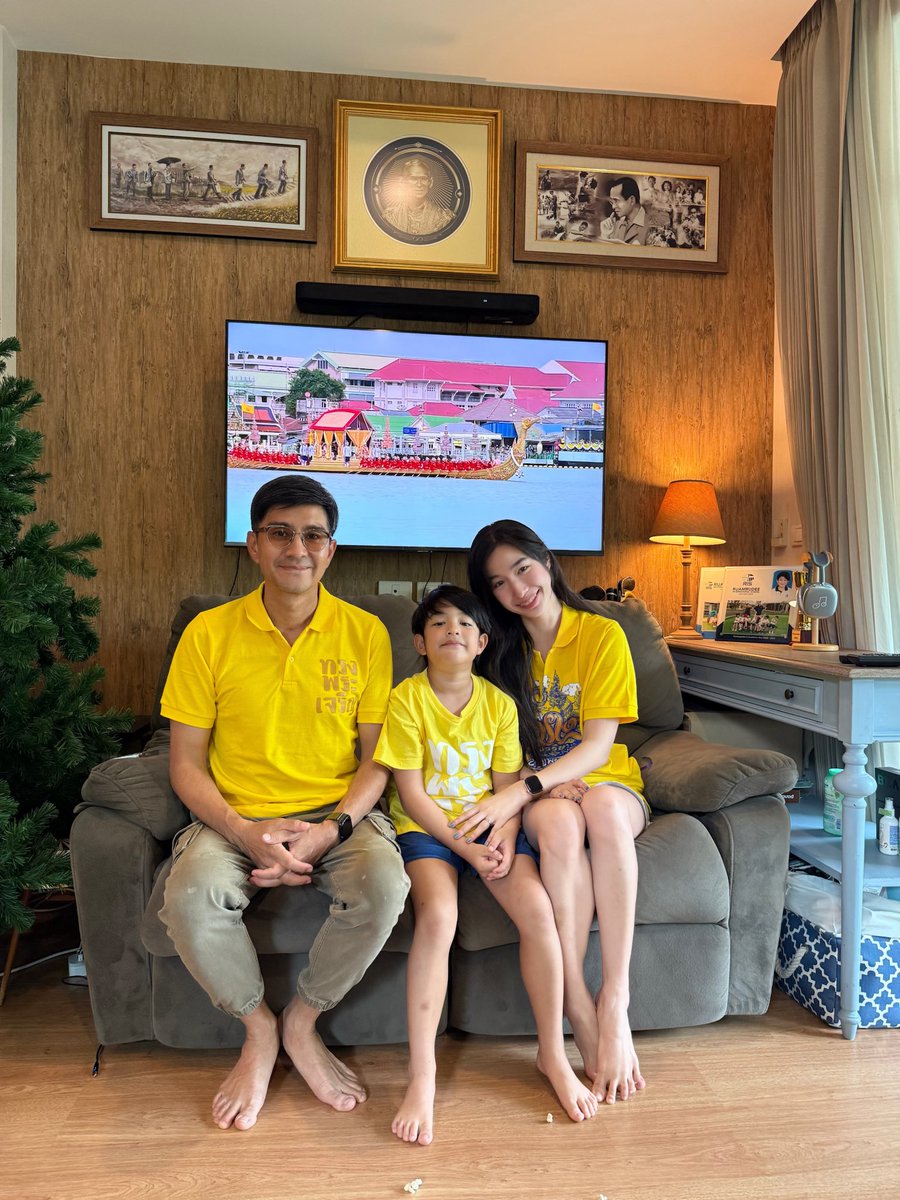 CaptainPu's tweet photo. 🇹🇭พระราชพิธี ๑ เดียวในโลก🇹🇭
#ในหลวง
#พระราชินี
#ถวายผ้าพระกฐิน
#ขบวนพยุหยาตราทางชลมารค
#วัดอรุณราชวราราม 
#ทรงพระเจริญ 🙏🏻🇹🇭🙏🏻
#๒๗ตุลาคม๒๕๖๗ https://t.co/rrZQNw3r3b