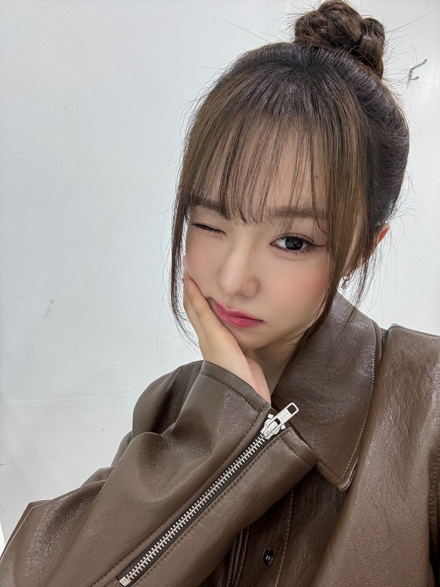 WOOAH 우아 tweet media