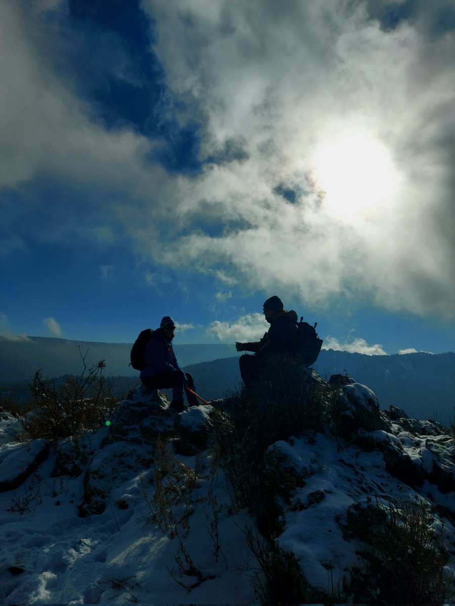 altanargamj's tweet photo. #Bogdkhan mountain: Eastern peak * Sky rock * Sunny slope * Round white * Western peak' route #hike... 26.10.24...

A trail family (#hiking buddies), a 21.3 km hike in one day is quite a #feat... https://t.co/Gfb3hYy06o