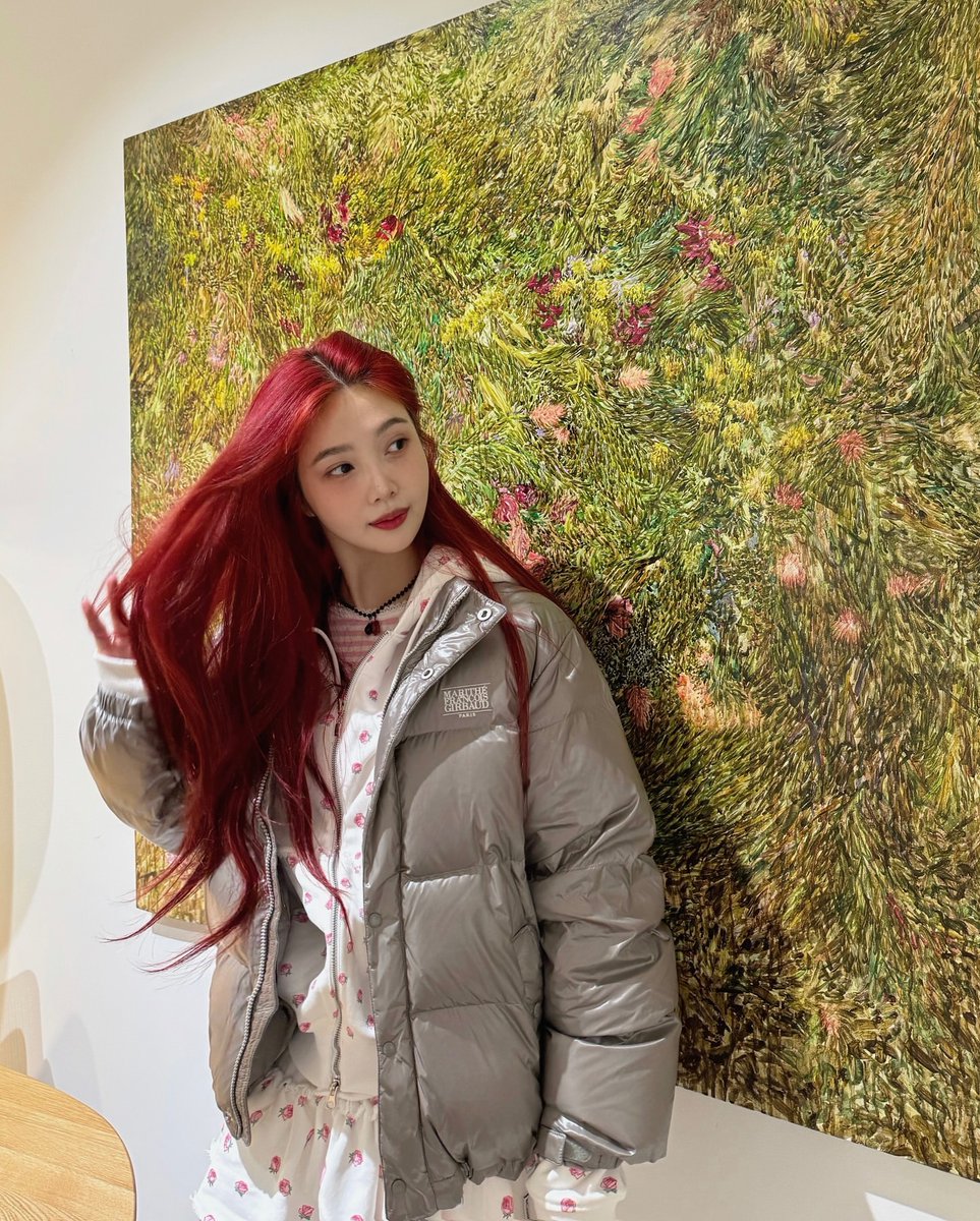 narindavellaa's tweet photo. Oh hi everyone! Long time no see https://t.co/a2Xzao70M0