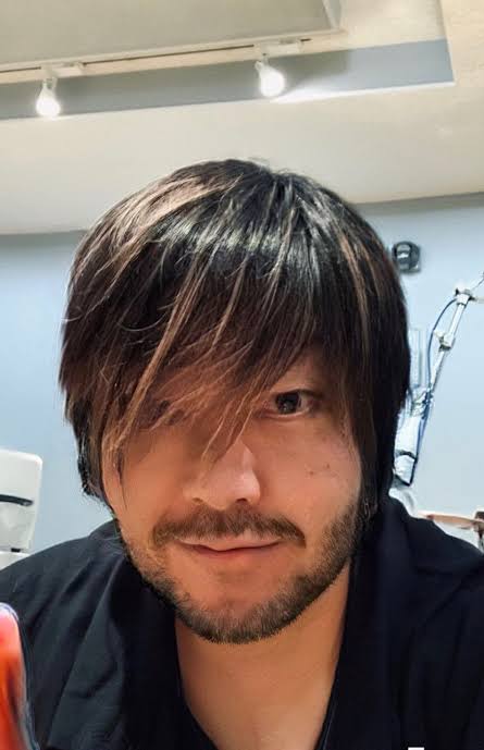 この辺のコスプレなら顔のレベルは数段落ちるが出来るぜ 