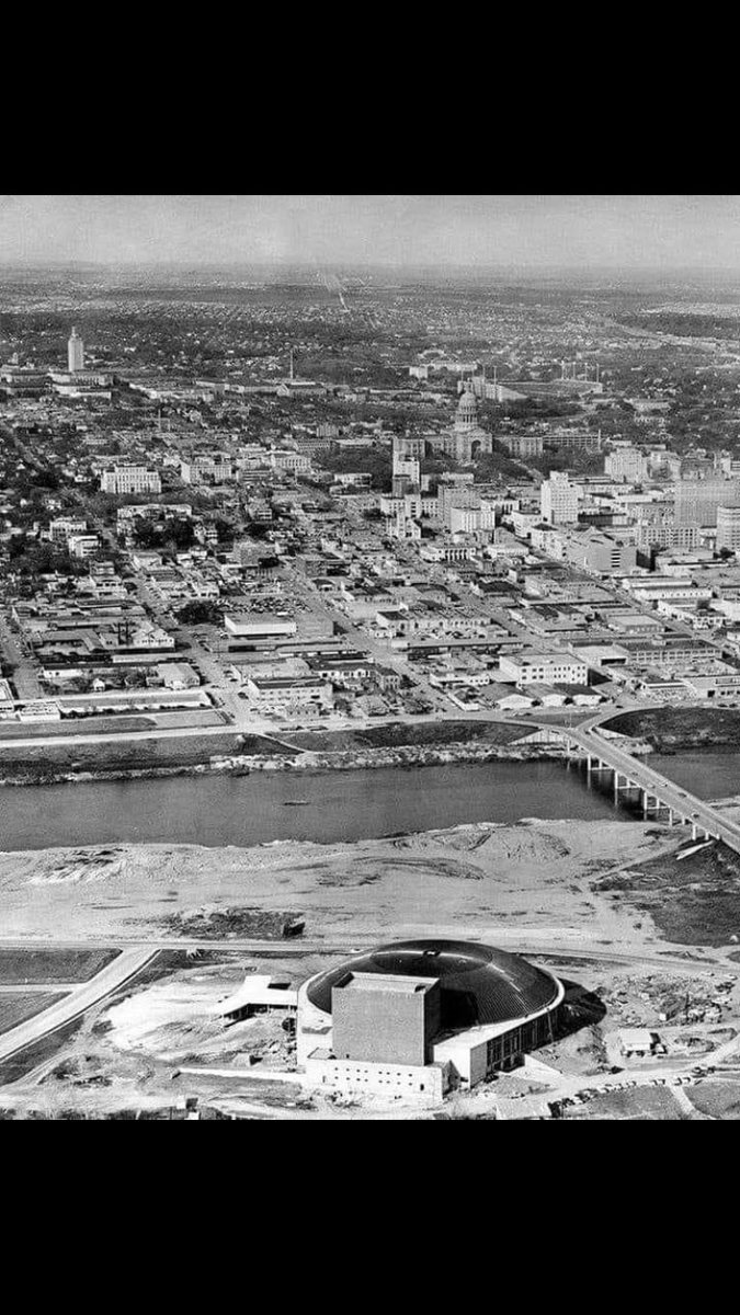 Carlisle tweet media