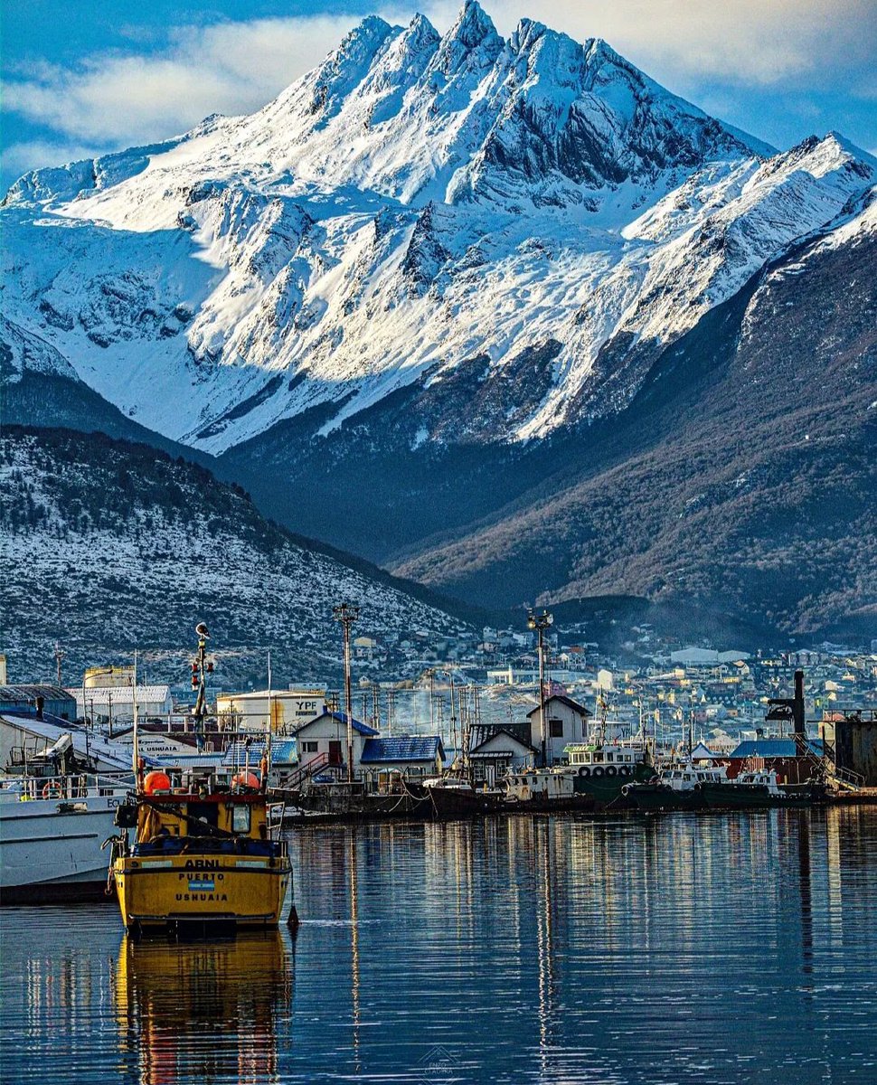 El Puerto de Ushuaia y Cerro 5 hermanos, Tierra del Fuego
Foto de phenzoc