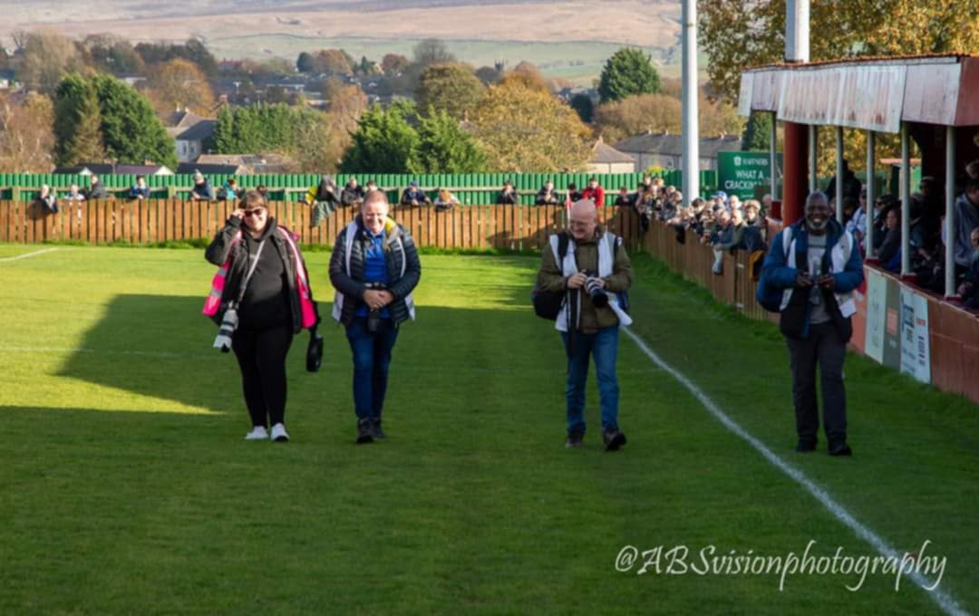 Colne_FC's tweet image. We&apos;d like to give a shout out and thankyou to Bury Camera Club for joining us yesterday! 😉 Sorry couldn&apos;t resist!  Great images guys &amp;amp; gals 📸⚽️

#FootballFamily #OneForAllAndAllForOne