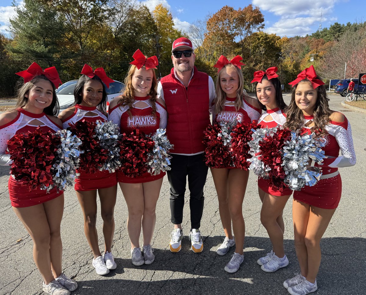 whscheering's tweet image. It was a perfect day for our Homecoming parade and a Waltham WIN! ❤️🦅 🏈  @CityofWaltham