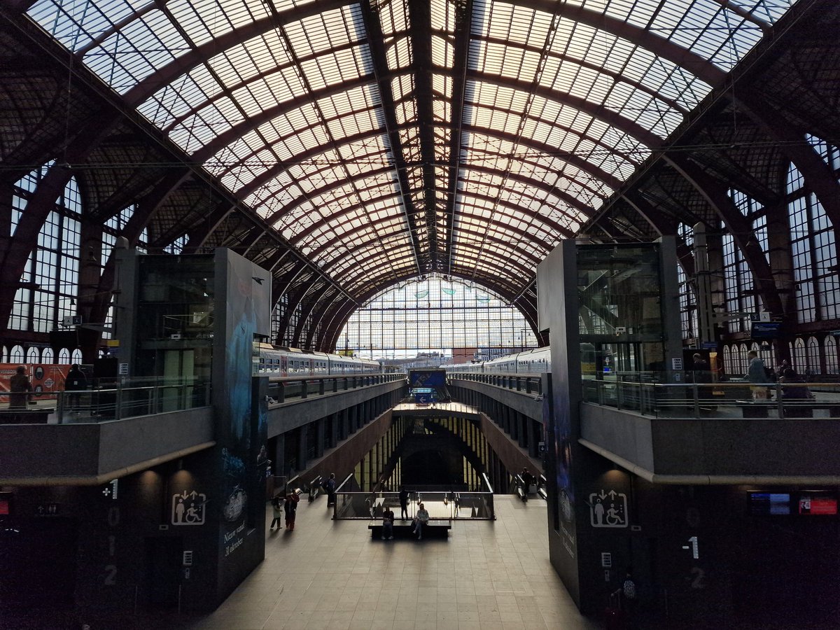 Once again in Europe's coolest train station