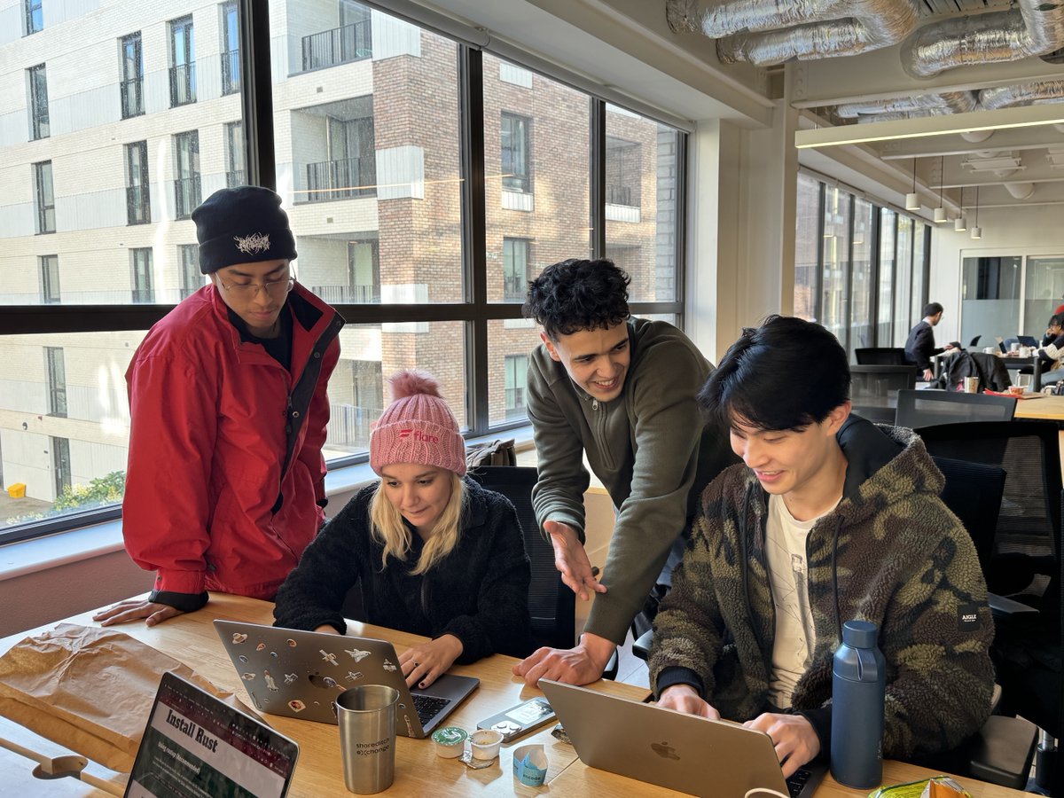 encodeclub's tweet photo. Encode London: Day 3 🇬🇧
Our devs have been hacking all weekend! 💻 🔥 Catch the pre- and post-submission moments—pure dedication!
Judging is underway, and we’re counting down to the 2pm finale. Can’t wait to see who takes the prizes! 🏆 #EncodeLondon https://t.co/aq2ZTk4A6b