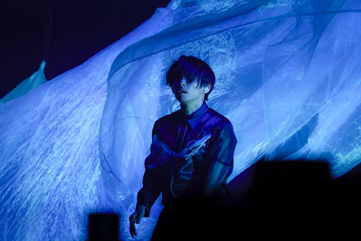 oricon's tweet photo. 三宅健、4万人動員の全国ツアー完走✨
最後には思わぬサプライズも🎁

🔻ライブレポ＆セットリスト
https://t.co/ceEAlDLBl1

#三宅健 #アナミコン @kenmiyake_idol https://t.co/8SD7EvHCr0