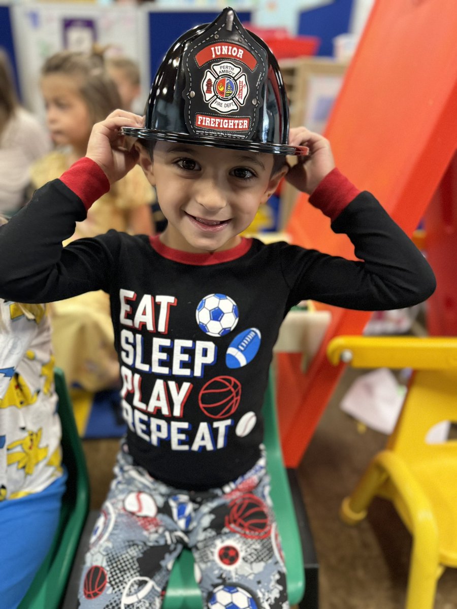 ProjectBeforeGF's tweet image. Thank you for teaching our preschoolers about fire safety this week! They learned so much about what to do in an emergency! 🚒