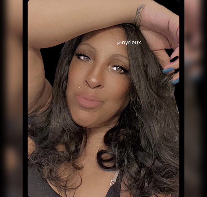 🙋🏽&zwj;♀️😋💋 #hiiimyloves #prettyfaces #nyandbella https://t.co/oC5B1rucj2<a href="/tag/hiiimyloves"class="tags">#hiiimyloves</a><a href="/tag/prettyfaces"class="tags">#prettyfaces</a><a href="/tag/nyandbella"class="tags">#nyandbella</a>