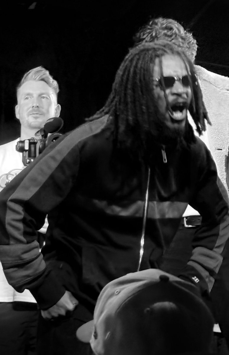 ElaebiAmaremo's tweet photo. Black T going crazy vs Lazy at the @PremierBattle #Plug5 event in Brixton yesterday!
@TroubzPLG @rickcharlesuk https://t.co/i39I69OXoT