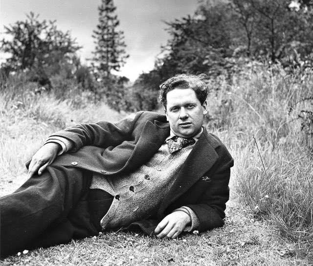 larwoolf's tweet photo. “Life always offers you a second chance, it's called tomorrow. "

Dylan Thomas, 
October 27, 1914 – November 9, 1953 https://t.co/h6QkqlQwY9