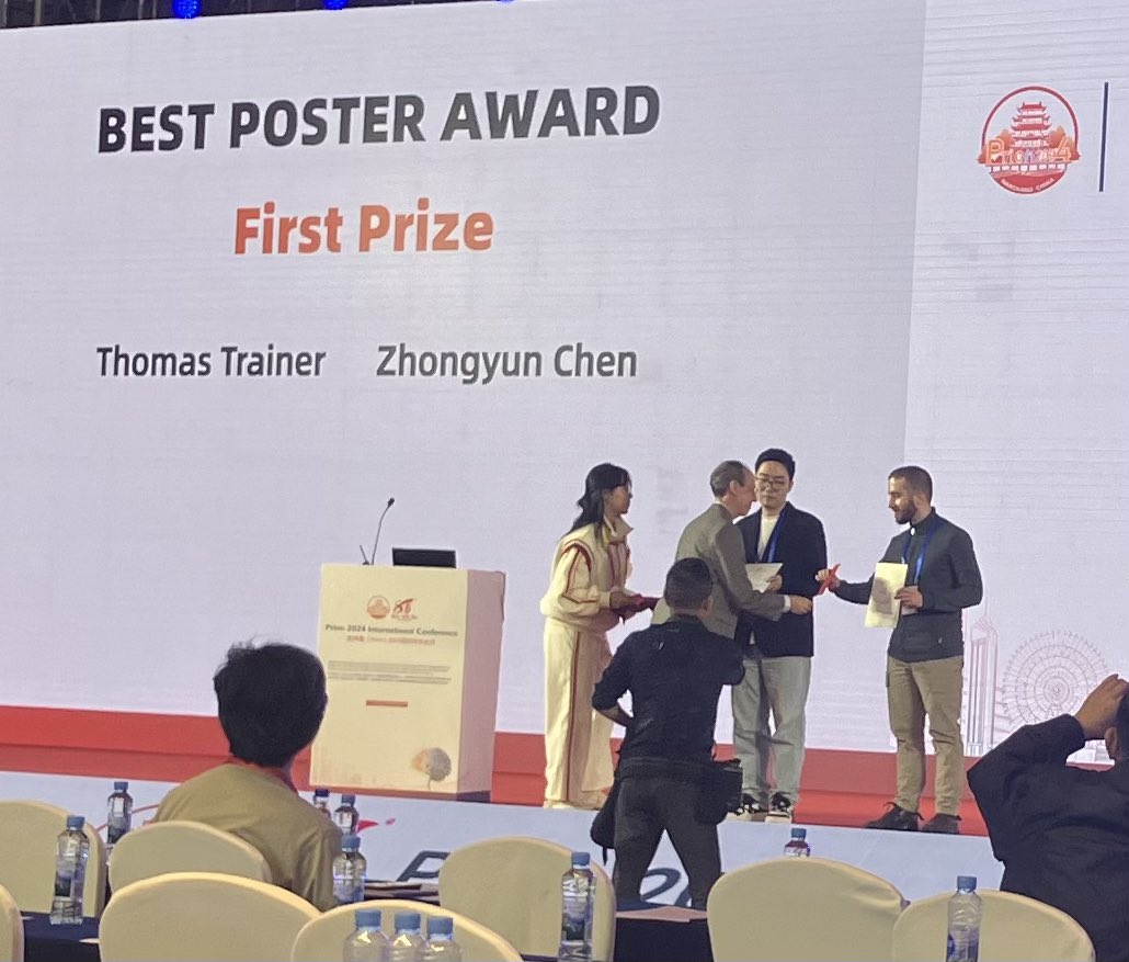 Congratulations to the Unit’s PhD student Tom Trainer (supervised by Szymon Manka) who won joint first place poster prize at #prion2024 for work on fluorescent imaging of prion fibrils in and on cells.
