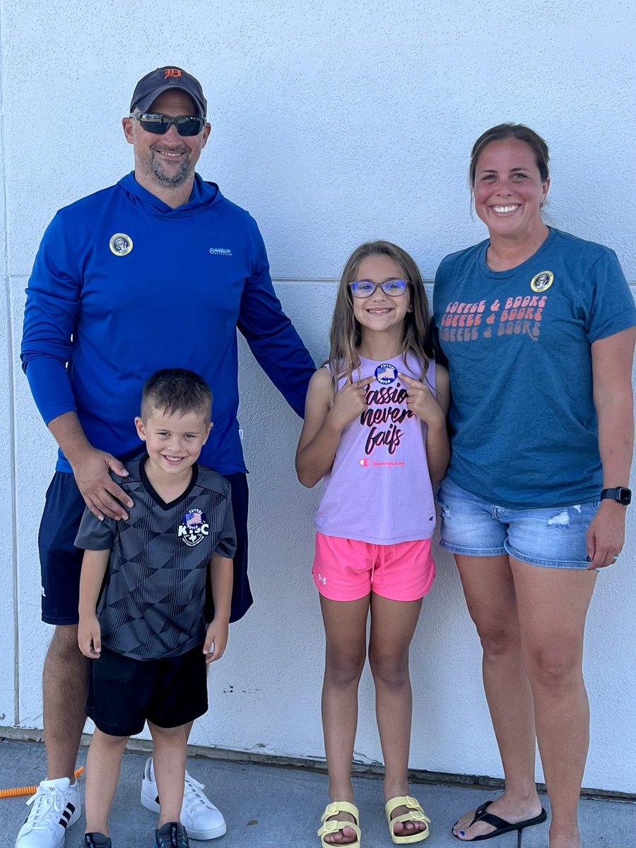 Kristin Bell tweet media