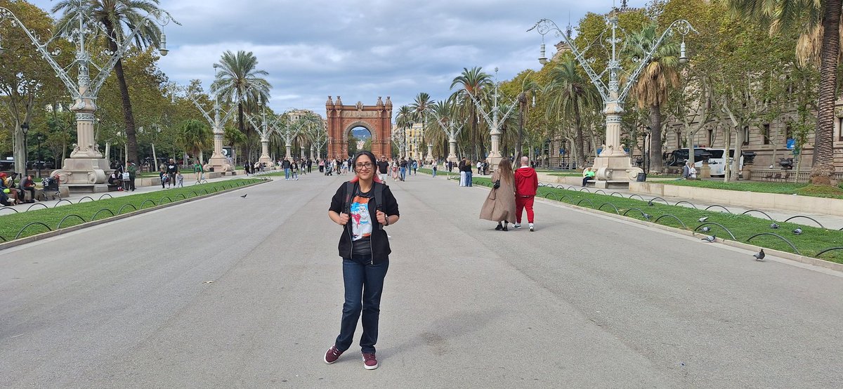 annfernal's tweet photo. I'm back from the best holiday ever!!!! All the fun and friends seen along the way gave me memories to carry for a lifetime.  Now back to business and normality. https://t.co/DSltx00csK