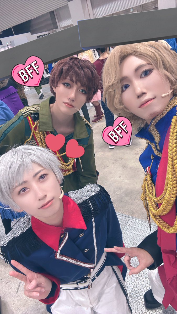 B_kurage_'s tweet photo. 【おそくほーう】

今日はありがとうございました！✨✨
無事に、準備物���て完売致しました〜！！

ありがたいことに、写真集の方事後通販をご希望の声がチョロチョロ聞こえてきていましたので、リプ欄にてアンケート取らせていただきます！

また会いましょう👍
Danke schön ✊✨️ https://t.co/tJ6N3xDEdw