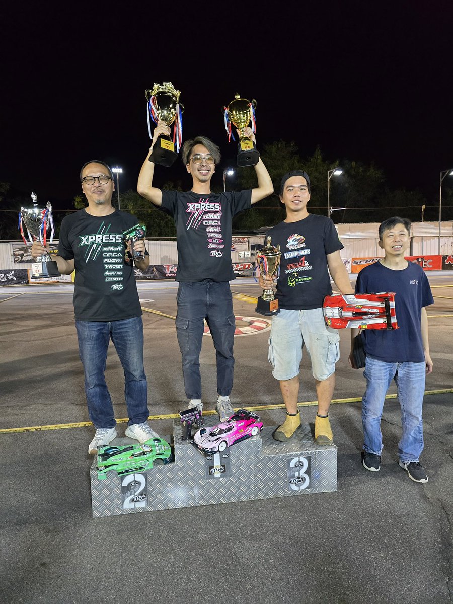 LM 13.5 Turbo event in TRC today!  Eric got TQ &amp; win, while Chauman got the 2nd place! 

Both of them use the newly released Xpress XQ11R chassis! 

#XpressXQ11R