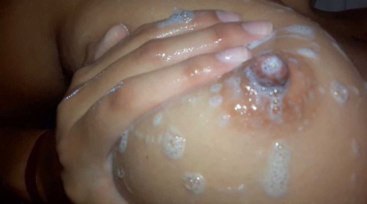 Una bañadita y a coger 😜✨♥️